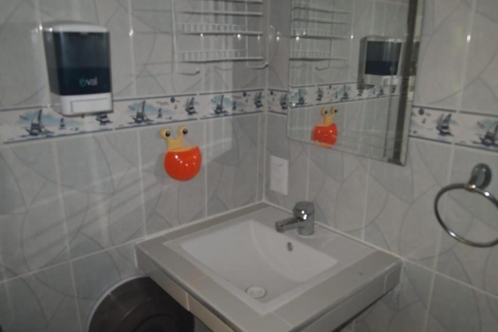 Via Lactea Apartamentos 埃尔库约 外观 照片